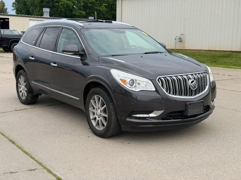 2017 Buick Enclave Leather's photo