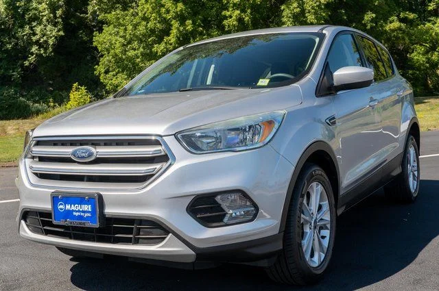 Used 2017 Ford Escape SE with VIN 1FMCU9GD0HUE89451 for sale in Syracuse, NY
