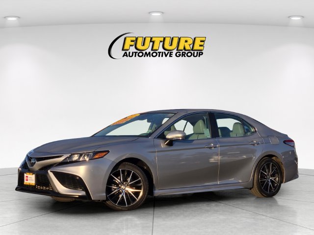 Used 2024 Silver Toyota SE AWD image 8