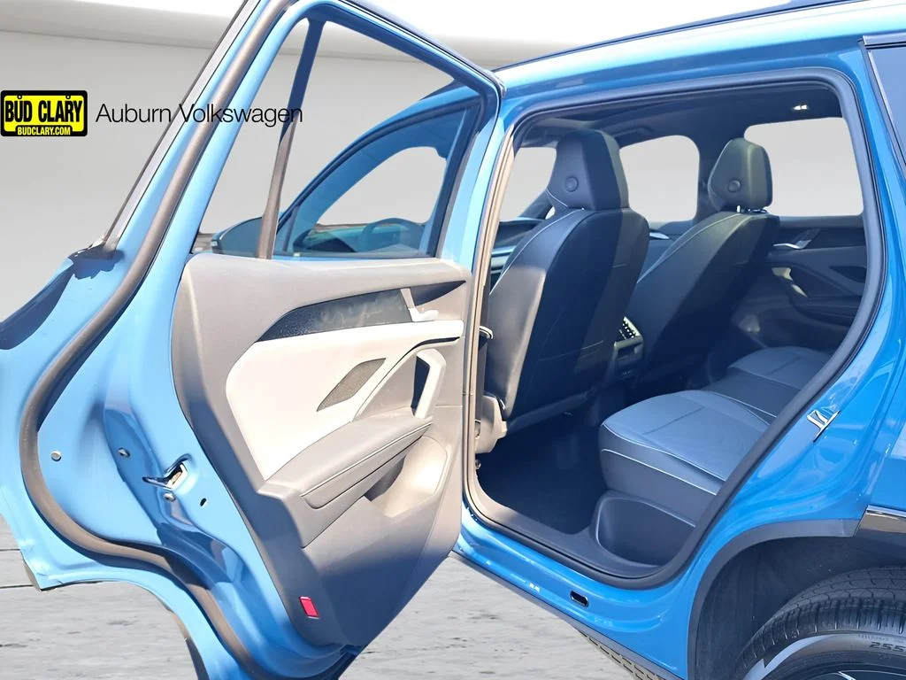 New 2025 Blue Volkswagen 2.0T SE R-Line Black image 14