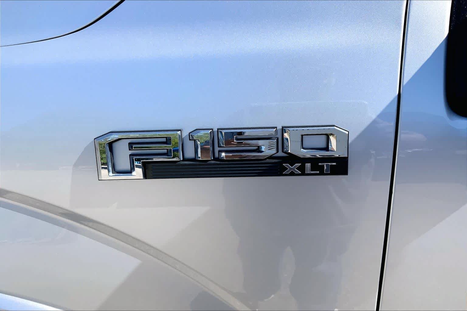 Used 2018 Ingot Silver Metallic Ford XLT image 10