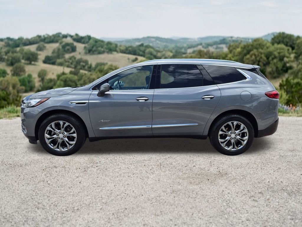 Used 2019 Includes Pitch Dark Night lower exterior accent color.) Buick Avenir image 5