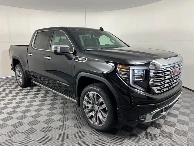 2026 GMC Sierra 4WD Crew Cab Short Box Denali's photo
