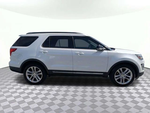 Used 2017 Ford Explorer XLT with VIN 1FM5K7D85HGC99265 for sale in Lake City, FL