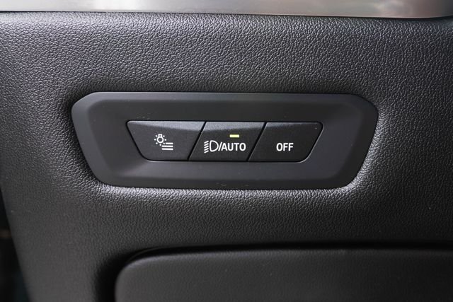 Certified Used 2025 Black Sapphire Metallic BMW xDrive40i image 26