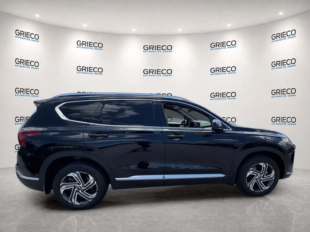 Used 2022 Black Hyundai SEL image 8