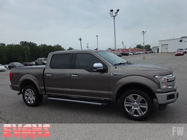 Used 2018 Gray Ford Lariat image 2