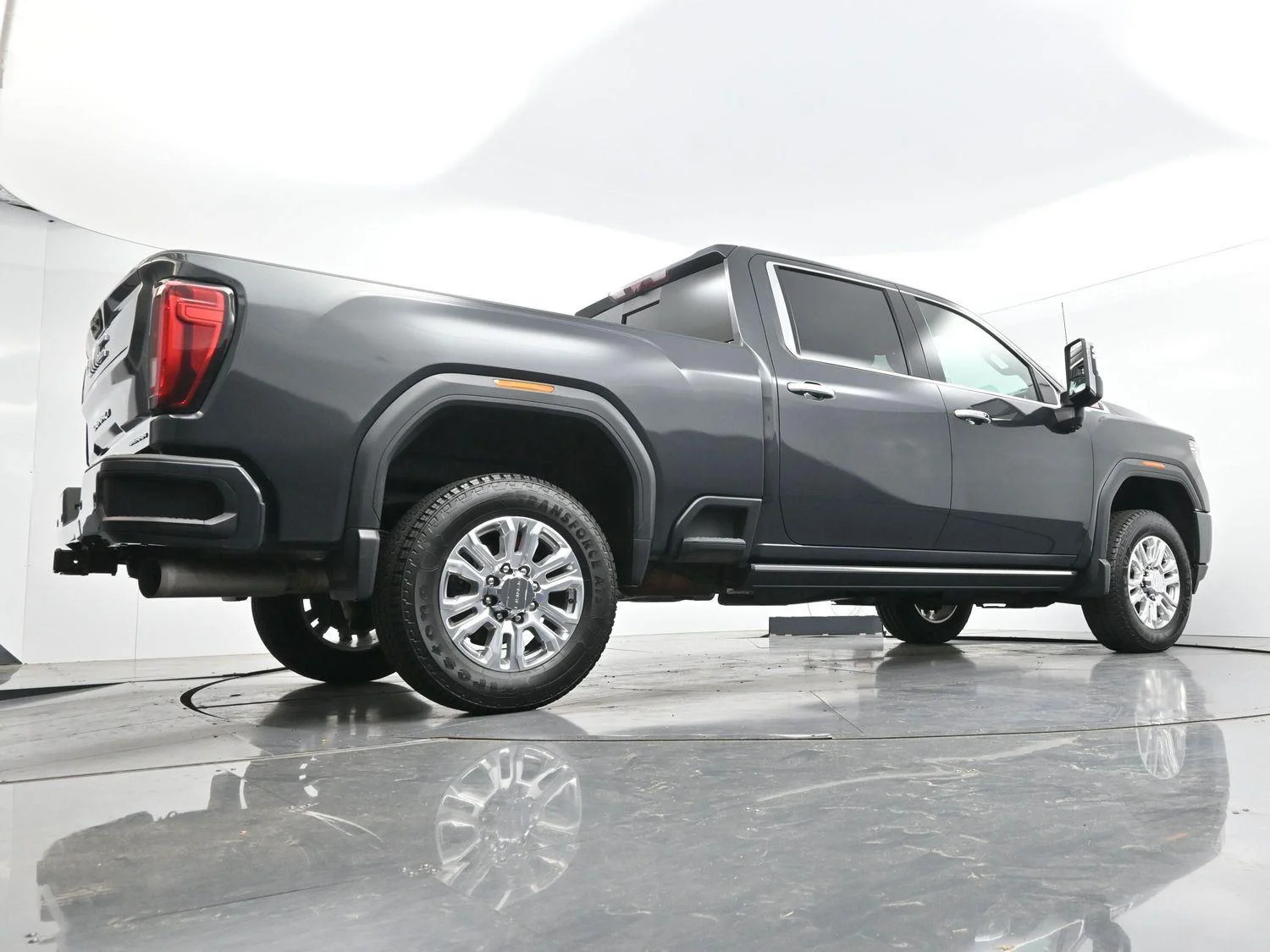 Used 2022 Hunter Metallic GMC Denali image 53