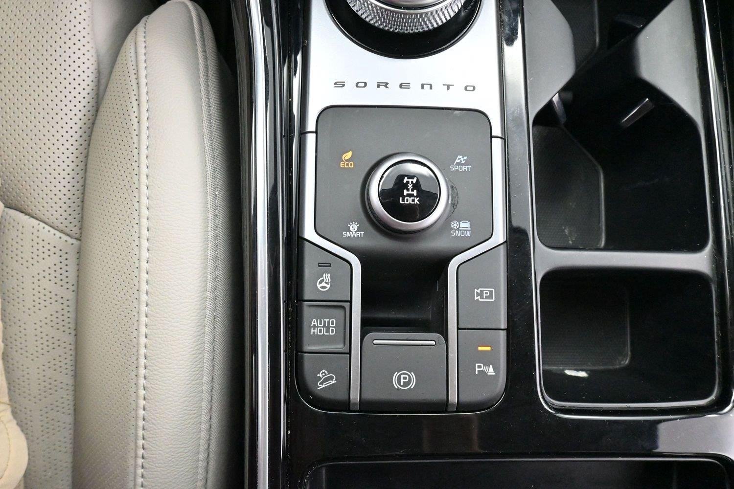 Used 2023 Black Kia SX Prestige image 31