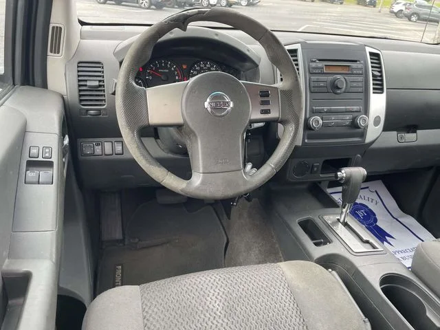 Used 2010 Black Nissan SE image 10