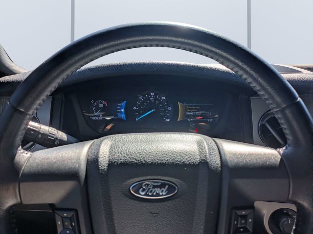 Used 2015 Black Ford XLT image 31