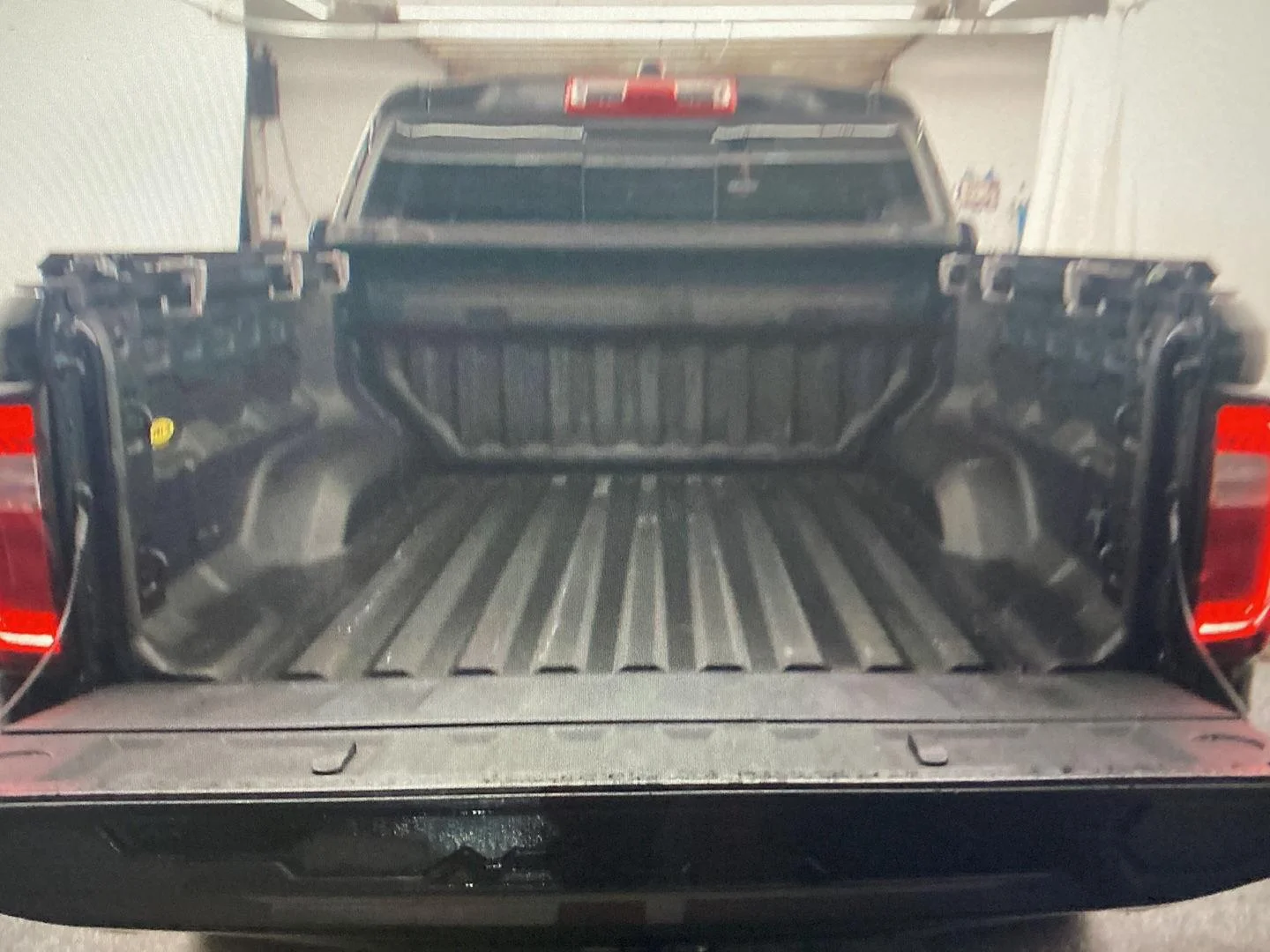Used 2023 Onyx Black GMC Elevation image 5