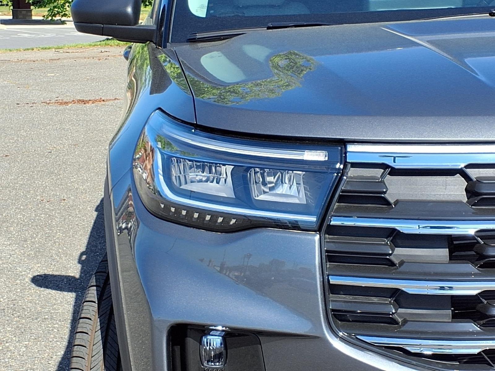 New 2026 Carbonized Gray Metallic Ford Active image 15