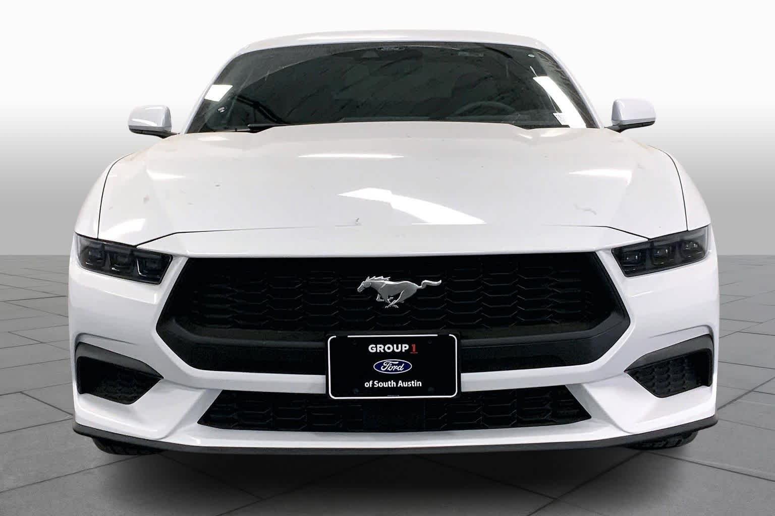 New 2026 Oxford White Ford EcoBoost® Fastback image 3