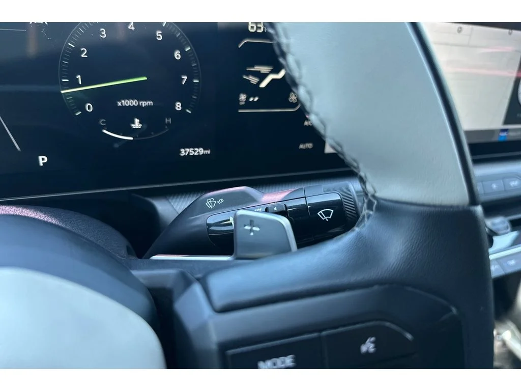 Used 2025 Morning Haze Kia GT-Line image 38