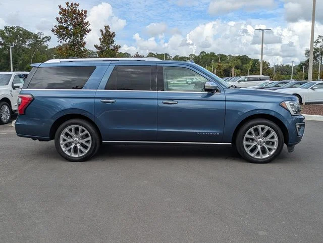 Used 2018 Blue Metallic Ford Platinum image 2