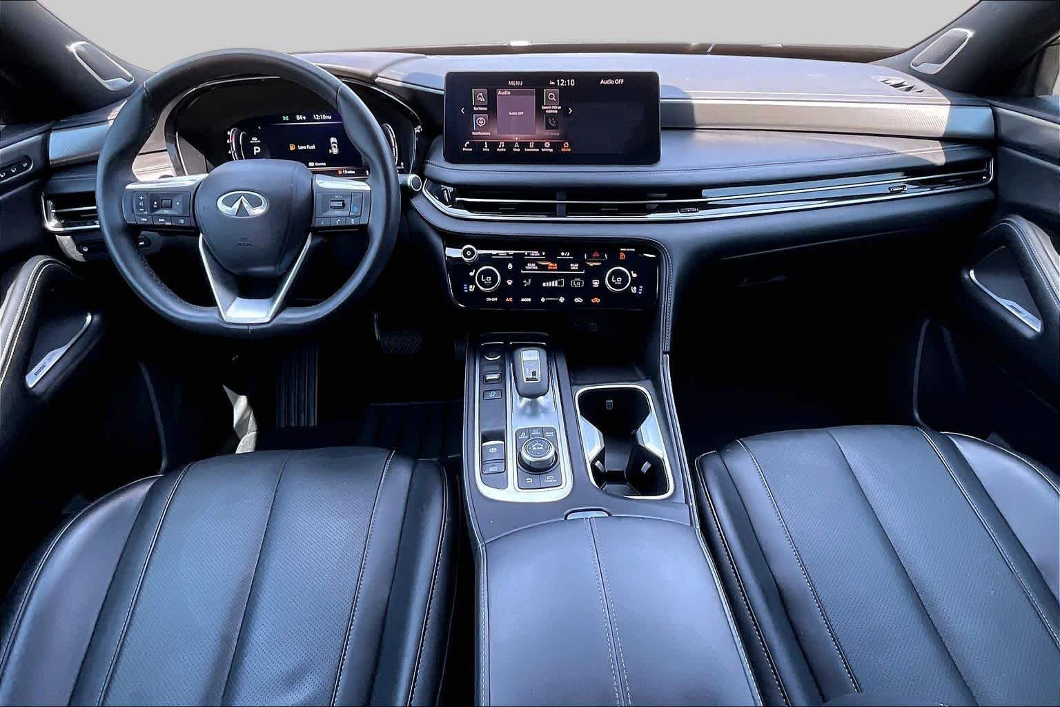 Used 2025 Mineral Black INFINITI LUXE image 14