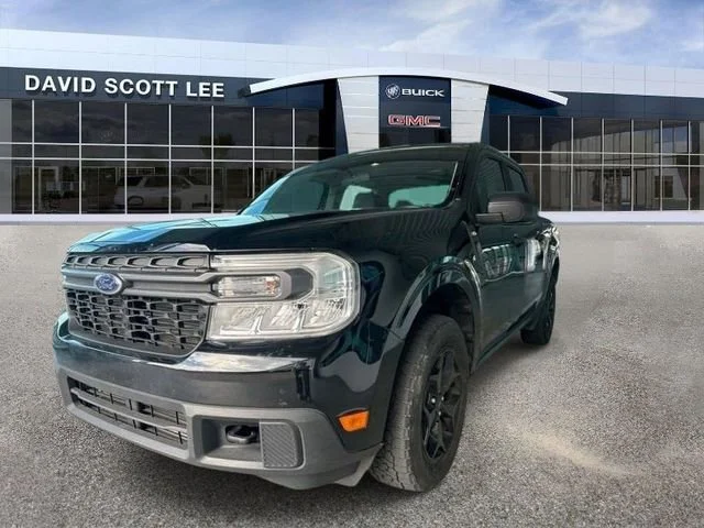 Used 2024 Shadow Black Ford XLT image 3