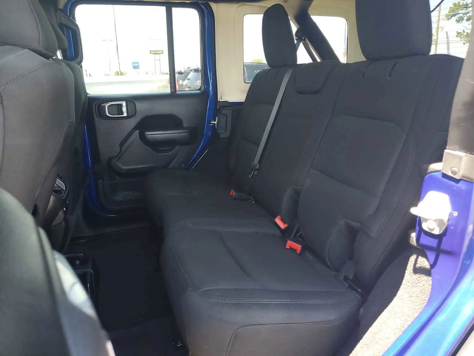 Used 2020 Ocean Blue Metallic Clea Jeep Sport S image 14