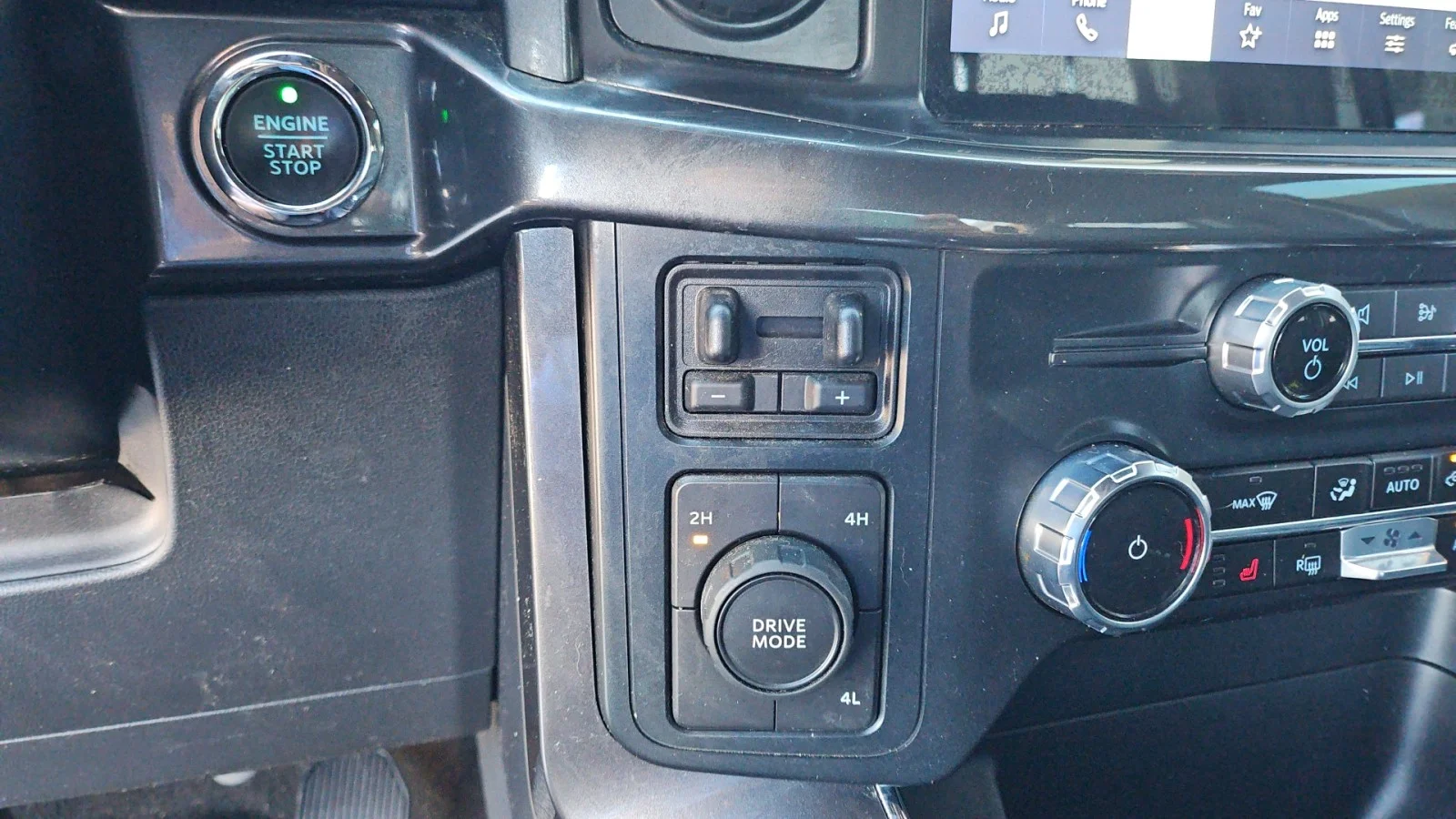 Used 2023 Gray Ford XLT image 20