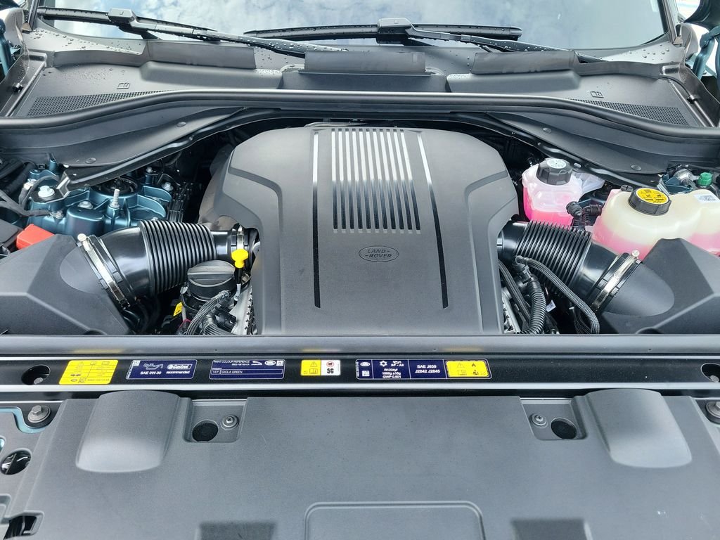 New 2026 Giola Green Land Rover Dynamic SE image 30