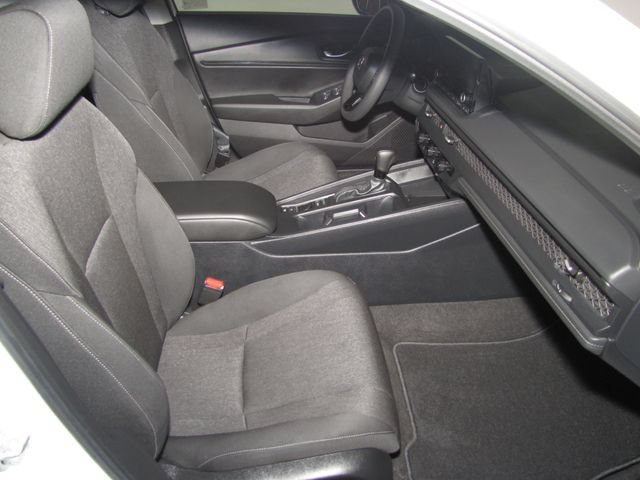 Certified Used 2025 Platinum White Pearl Honda SE image 51