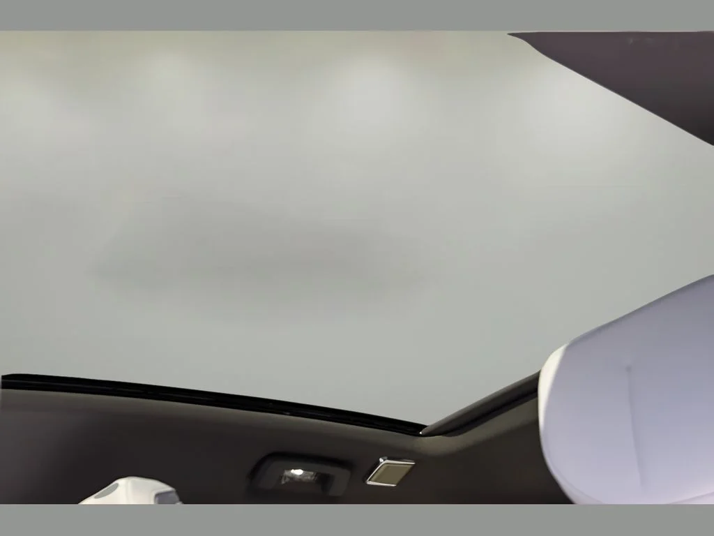 2026 Cadillac OPTIQ Luxury - Photo 13