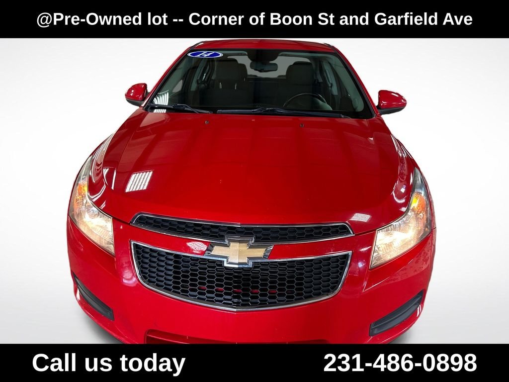 Used 2014 Red Chevrolet 1LT image 8