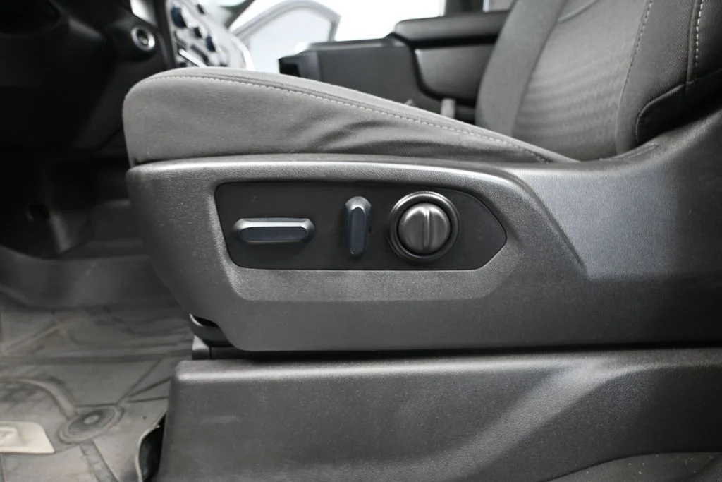 Used 2022  Chevrolet LT image 25