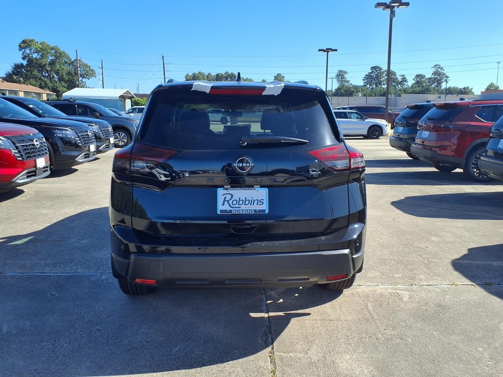 2026 Nissan Rogue photo 8 of 26