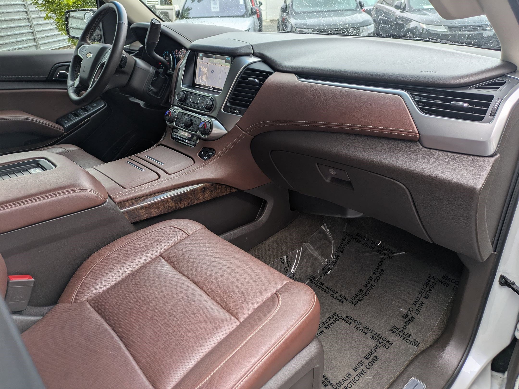 Used 2018 Iridescent Pearl Tricoat Chevrolet Premier image 30
