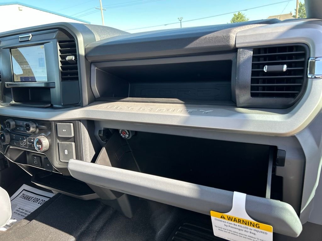 New 2026 Oxford White Ford XL image 46