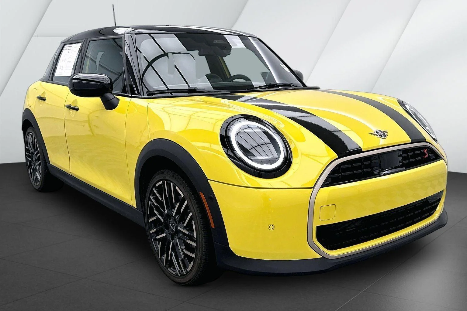 2025 MINI Hardtop 4 Door
