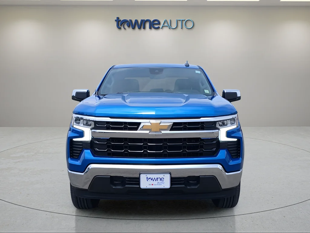 Used 2022 Blue Chevrolet LT image 8