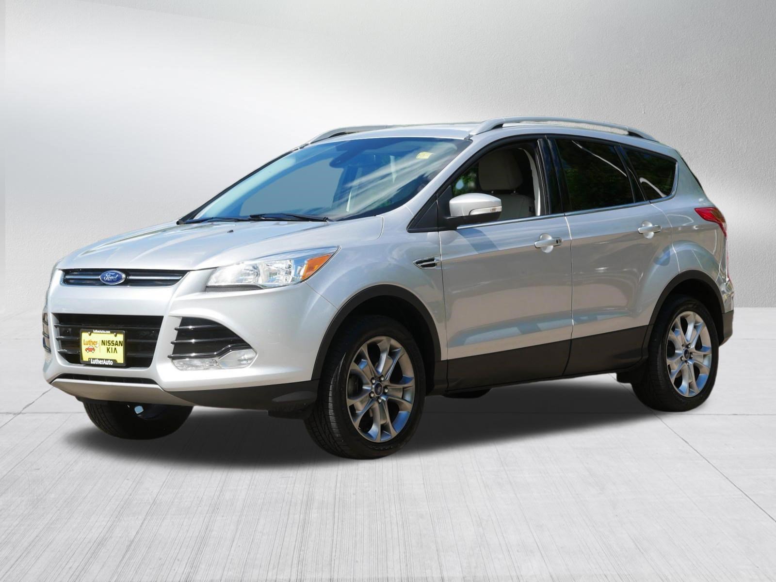 Used 2016 INGOT SILVER Ford Titanium image 3
