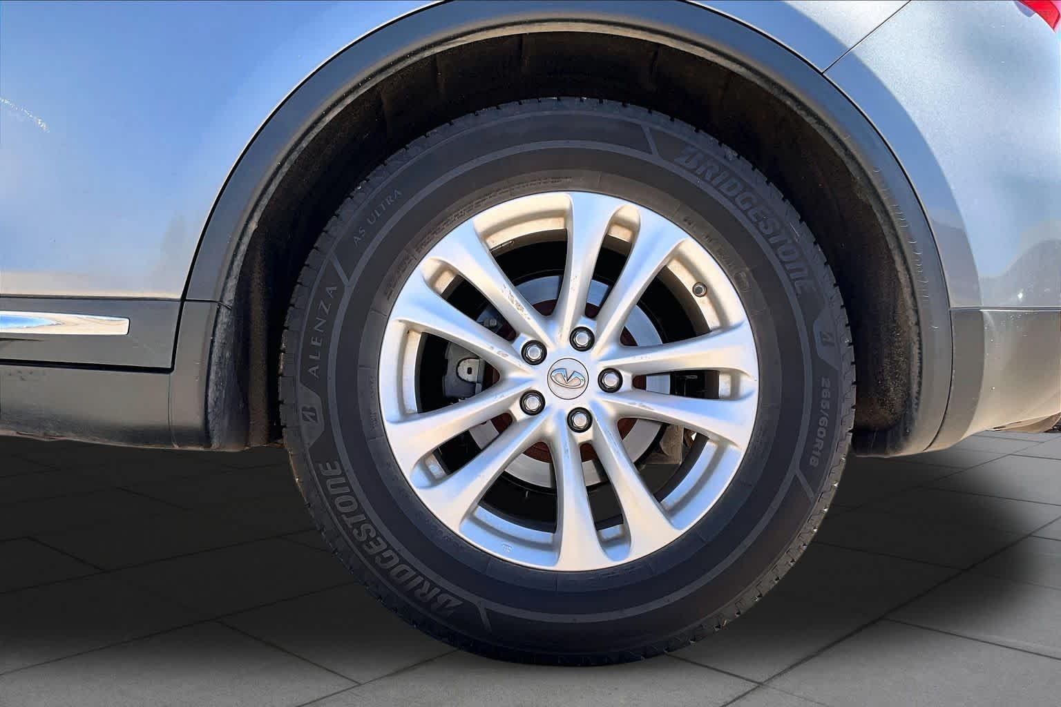 Used 2014 Graphite Shadow INFINITI  image 10