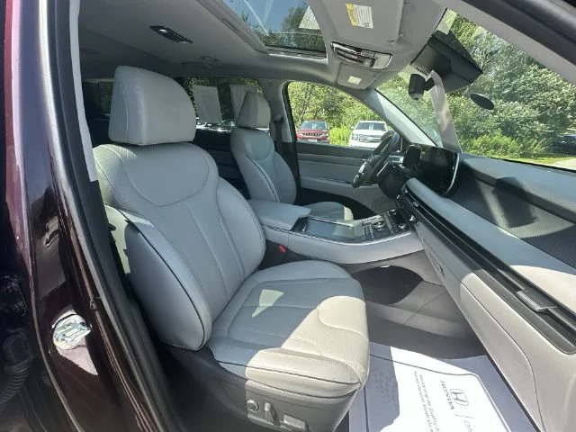 Used 2024 Red Hyundai SEL image 30
