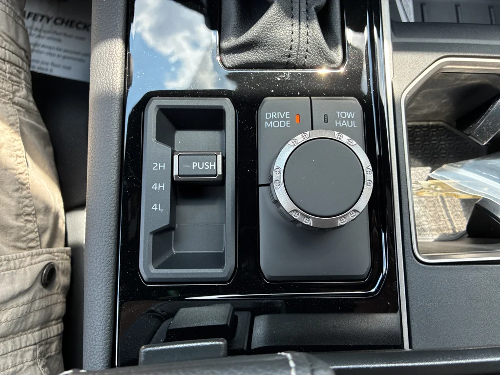 2026 Toyota Tundra Limited - Photo 25