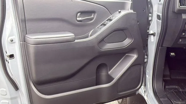 2026 Nissan Frontier SV - Photo 23