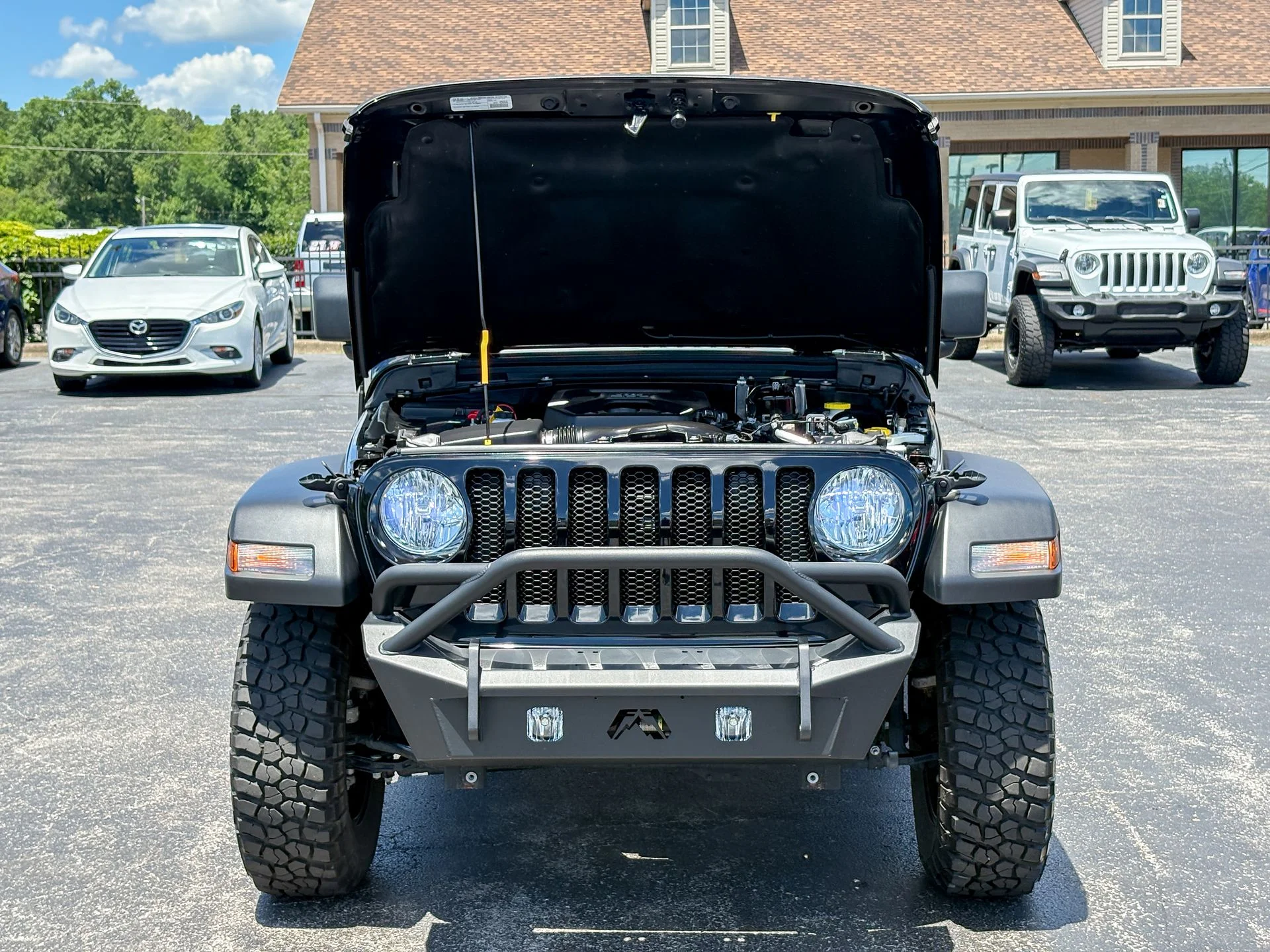 Used 2022 Black Jeep  image 36
