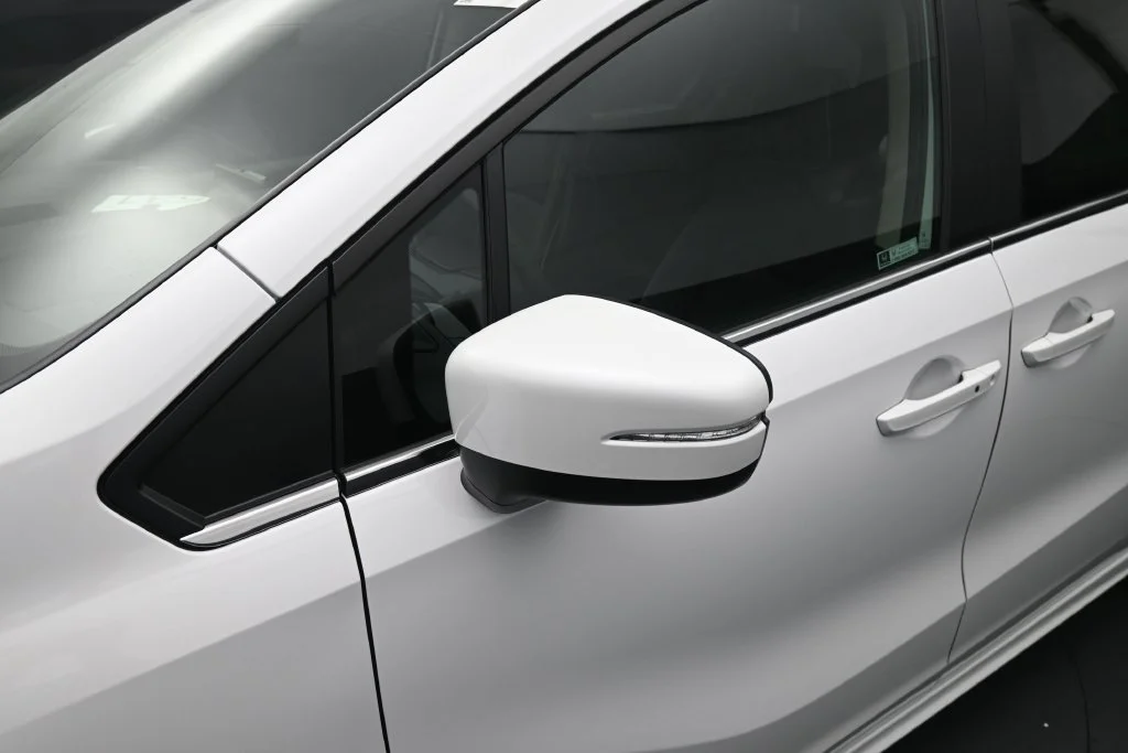 New 2027 Platinum White Pearl Honda Touring image 12