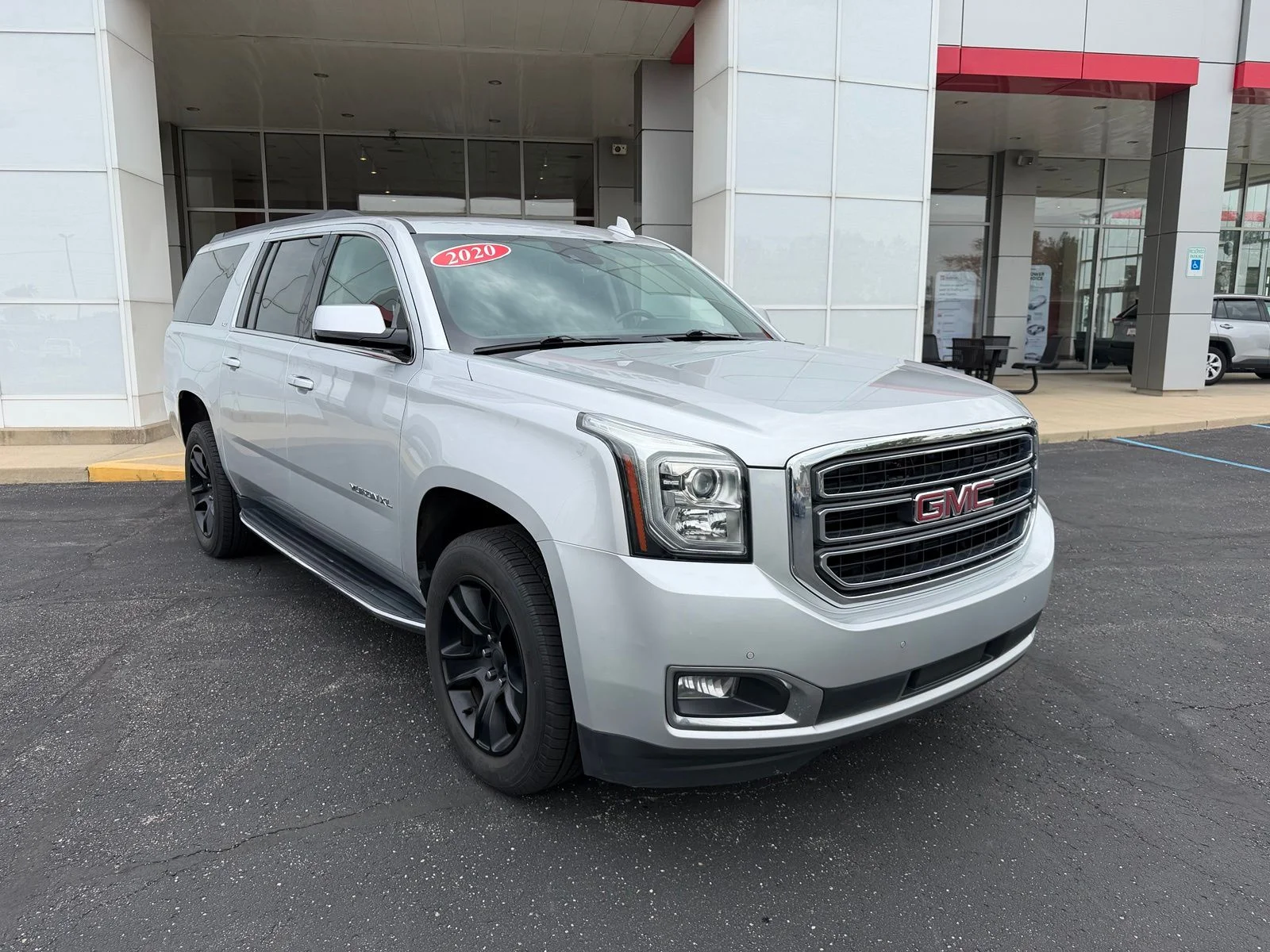 2020 GMC Yukon 4WD SLT's photo