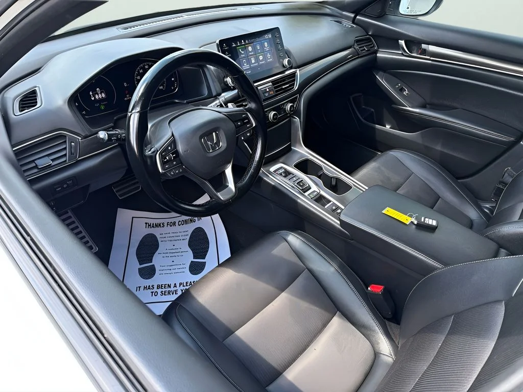 Used 2022 Platinum White Pearl Honda Sport 2.0T image 14