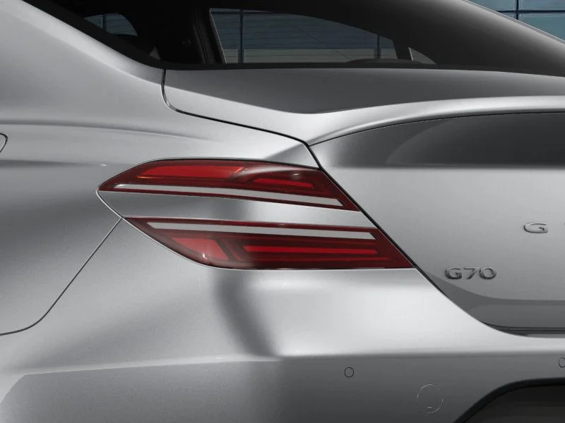 New 2026 Savile Silver Genesis 3.3T Sport Prestige image 12