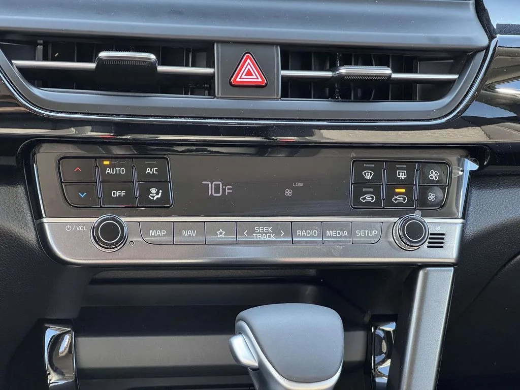 Certified Used 2026 White Kia S image 20