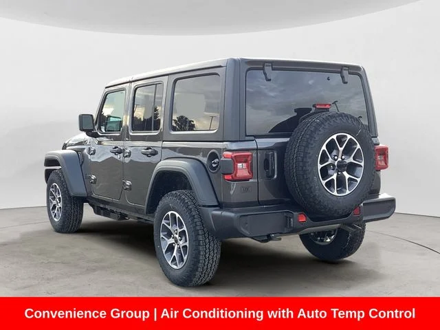 New 2026 Granite Crystal Metallic Clearcoat Jeep 4-DOOR SPORT S image 3