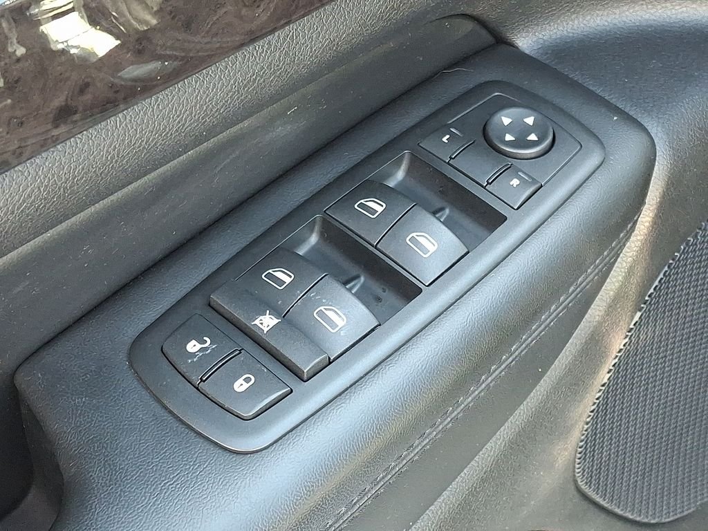 Used 2011 Black Jeep Laredo image 14