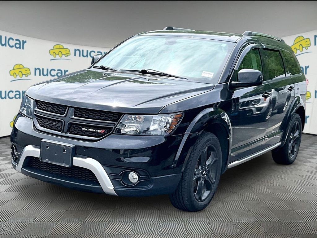 Used 2019 Pitch Black Clearcoat Dodge Crossroad image 2