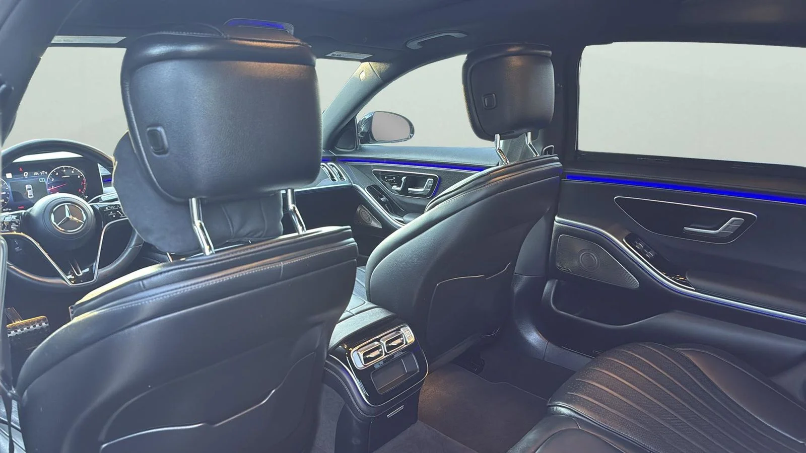 Used 2023  Mercedes-Benz S 500 image 37