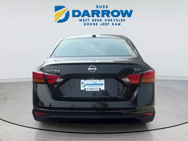 Certified Used 2024 Black Nissan 2.5 SV image 4
